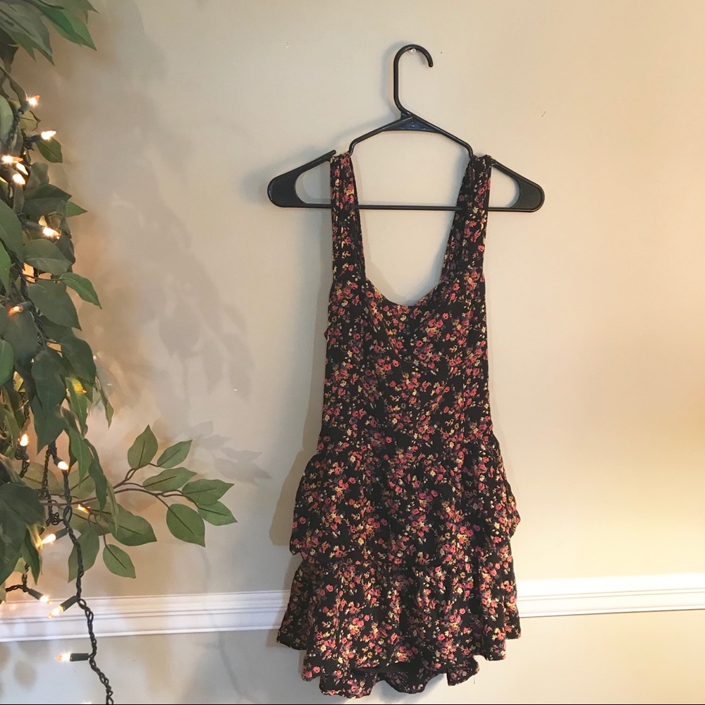 Lulu’s black floral print tiered mini dress